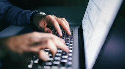 ICT Koordinátor - Středočeský kraj v rámci svých programových priorit podpoří účastníky ze škol a školských zařízení zřizovaných krajem příspěvkem na studium ICT Koordinátor - Středočeský kraj v rámci svých programových priorit podpoří účastníky ze škol a školských zařízení zřizovaných krajem příspěvkem na studium